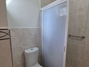 CASA EN VENTA EN CHAPALITA!