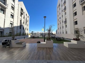 Se VENDE Departamento EQUIPADO ubicado en sector norte, Paralela Residencial, acceso controlado y área común con GYM