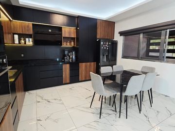 CASA EN VENTA EN FRACCIONAMIENTO PRIVADO LUMHA