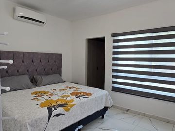 CASA EN VENTA EN FRACCIONAMIENTO PRIVADO LUMHA