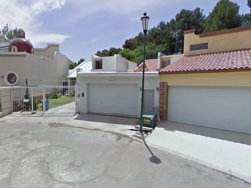 VENTA DE CASA EN CIUDAD JUAREZ CHIHUAHUA  COL JARDINES DE SENECU