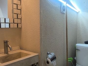 Casa en venta en Los Héroes Ozumbilla, Tecámac- 2 recamaras y 1.5 baños