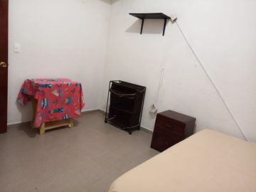 DEPARTAMENTO AMUEBLADO EN RENTA EN TOLUCA CON SERVICIOS CERCA DE G.M. Y STELLANTIS