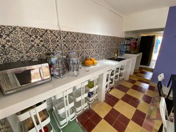 CASA AMUEBLADA, 3 RECÁMARAS Y PANELES SOLARES, CENTRO MÉRIDA