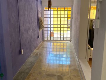 CASA AMUEBLADA, 3 RECÁMARAS Y PANELES SOLARES, CENTRO MÉRIDA