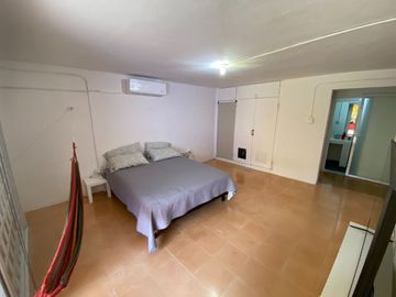 CASA AMUEBLADA, 3 RECÁMARAS Y PANELES SOLARES, CENTRO MÉRIDA
