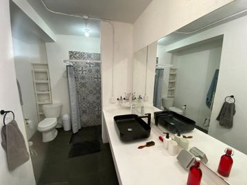 CASA AMUEBLADA, 3 RECÁMARAS Y PANELES SOLARES, CENTRO MÉRIDA