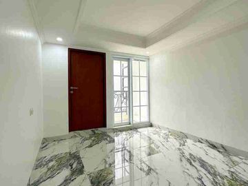 Jual Rumah Baru Siap Huni Cluster Di Tanah Baru Beji Kota Depok Akses Jalan 2 Mobil