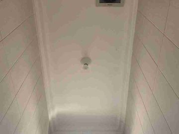 JUAL KOST 2LT DI CIPINANG JAKARTA TIMUR bonus Rooftop Lokasi PREMIUM