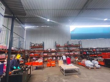 ALQUILER DE LOCAL INDUSTRIAL 2650 M2 EN CHORRILLOS