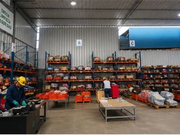 ALQUILER DE LOCAL INDUSTRIAL 2650 M2 EN CHORRILLOS