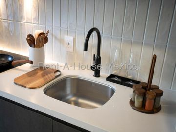 Departamento en renta con muebles, 71m2, 2 recamaras, 2 baños, San Rafael, Cuauhtemoc, Ciudad de México