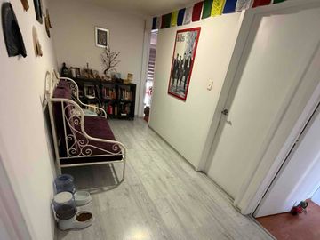 Casa en Venta con 3 Departamentos en Santa Cruz del Monte Naucalpan para habitar o como inversión