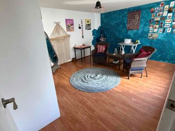 Casa en Venta con 3 Departamentos en Santa Cruz del Monte Naucalpan para habitar o como inversión