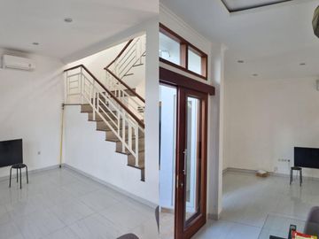 LT 140 JL AM SANGAJI JL MONJALI RUMAH DALAM PERUMAHAN MLATI DEKAT UGM, TUGU JOGJA, JCM JL MAGELANG, MALIOBORO, POGUNG, PANDEGA, JL KALIURANG, PALAGAN