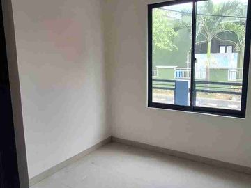 dijual rumah di citra raya Cikupa cluster Indira