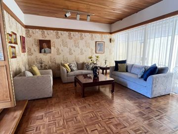 CASA EN LOMAS DE GUEVARA GUADALAJARA