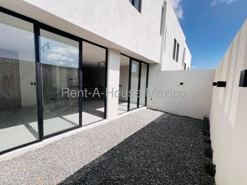 Casa de Arquitecto en Venta con Sky Bar | Capital Sur VM257