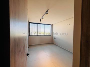 Casa de Arquitecto en Venta con Sky Bar | Capital Sur VM257