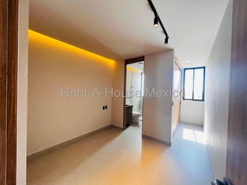 Casa de Arquitecto en Venta con Sky Bar | Capital Sur VM257