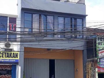 disewakan ruko 3 lantai hadap jalan raya strategis dekat kampus unpam