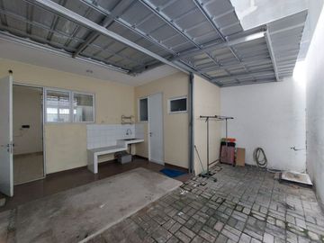 Dijual Cepat Rumah 2 Lantai Lebar 6 Cluster Laseine, Cakung, Jakarta Timur, 030&028