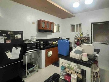 3 BEDROOMS SEMI FURNISHED HOUSE WITH SWIMMING POOL FOR RENT!