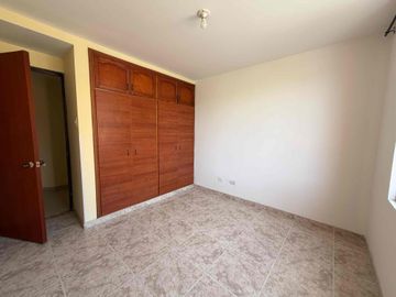 SE VENDE AMPLIA CASA EN CONJUNTO PORTAL DE POMONA UBICADO SECTOR UNICAUCA, CLÍNICAS Y CENTRO COMERCIAL CAMPANARIO