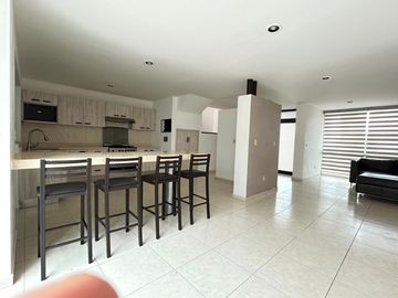 SE RENTA CASA GRAN JARDIN LEON, GTO.