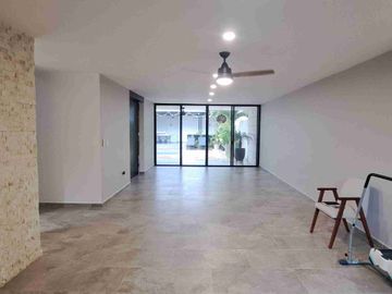 CASA EN PRIVADA AMARANTO EN XCANATUN AL NORTE DE MERIDA