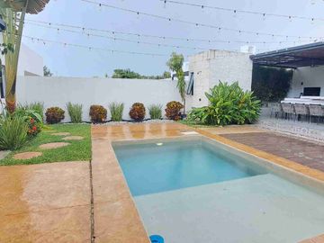 CASA EN PRIVADA AMARANTO EN XCANATUN AL NORTE DE MERIDA