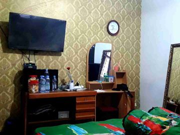 Rumah Tengah Kota SOLO di Jl. Rajawali, dekat Stadion Manahan Solo