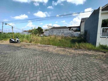 Tanah Lokasi Wage Taman Sidoarjo