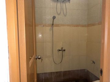 Dijual Rumah Hook 2 Lantai di Tambun Selatan