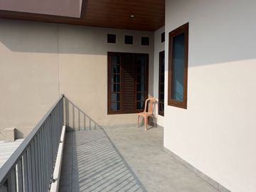 Dijual Rumah Hook 2 Lantai di Tambun Selatan