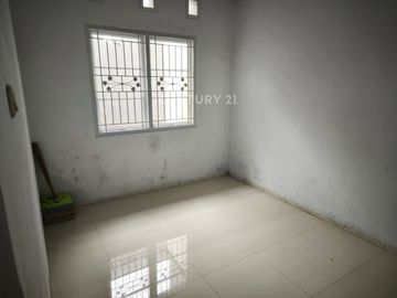 Rumah Nyaman dan Siap Huni di Perumahan Metland Mentengt Cakung Jakarta Timur