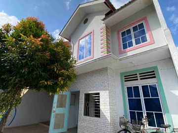 Rumah 2 lantai di Bukit Indah Sukajadi dengan Kondisi Full Furnished