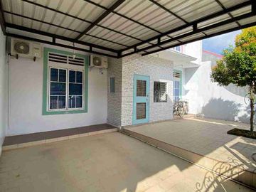 Rumah 2 lantai di Bukit Indah Sukajadi dengan Kondisi Full Furnished