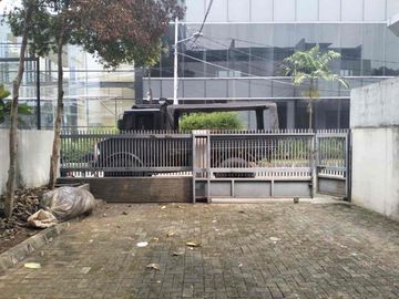 Rumah Townhouse 3 Lantai di Kemang Utara, Jakarta Selatan