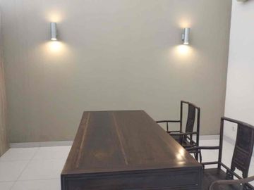 Rumah Townhouse 3 Lantai di Kemang Utara, Jakarta Selatan