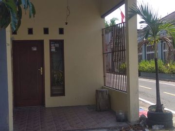 DIJUAL RUMAH DI SEKIP SOLO
