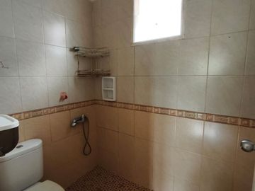 DISEWAKAN RUMAH CLUSTER CRYSTAL SUMMARECON SERPONG