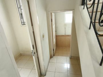 DISEWAKAN RUMAH CLUSTER CRYSTAL SUMMARECON SERPONG