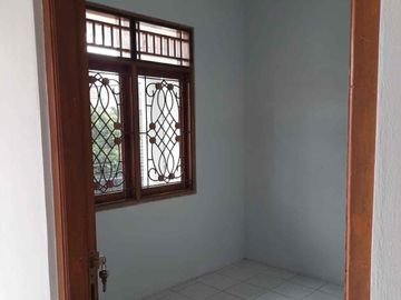 Rumah 2 Lantai LT 121 M² di Kemang Ifi Graha Jatiasih Bekasi