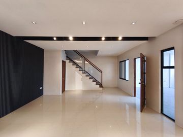 3Storey Four Car Garage Brandnew Modern House and Lot for Sale in Pasig-MD