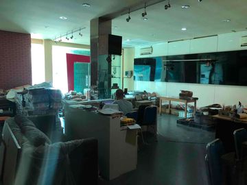 Disewakan ruko 4 lantai gandeng bagus siap pakai strategis di sunter jakarta utara