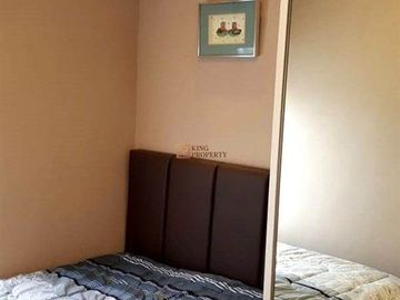 Akses ke Mall Central Park Sewa 2BR Hook Furnished di Apartemen Madison Park Dekat ke Neo Soho, Taman Anggrek, Kampus Ternama & Tol Dalam Kota