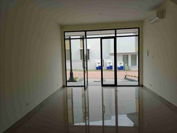 Disewakan Ruko Murah Gading Serpong Ruko Sorrento Grande East
