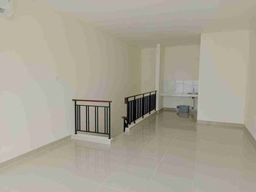 Disewakan Ruko Murah Gading Serpong Ruko Sorrento Grande East