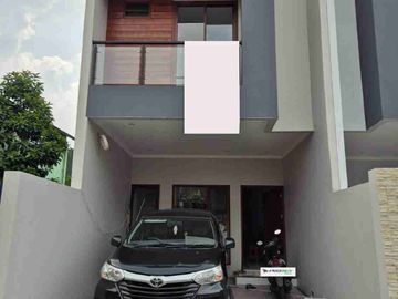 Rumah Baru Siap Huni Strategis di Pasar Minggu